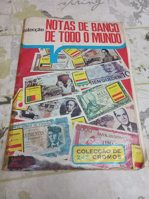 Caderneta completa - coleção notas de banco de todo o mundo