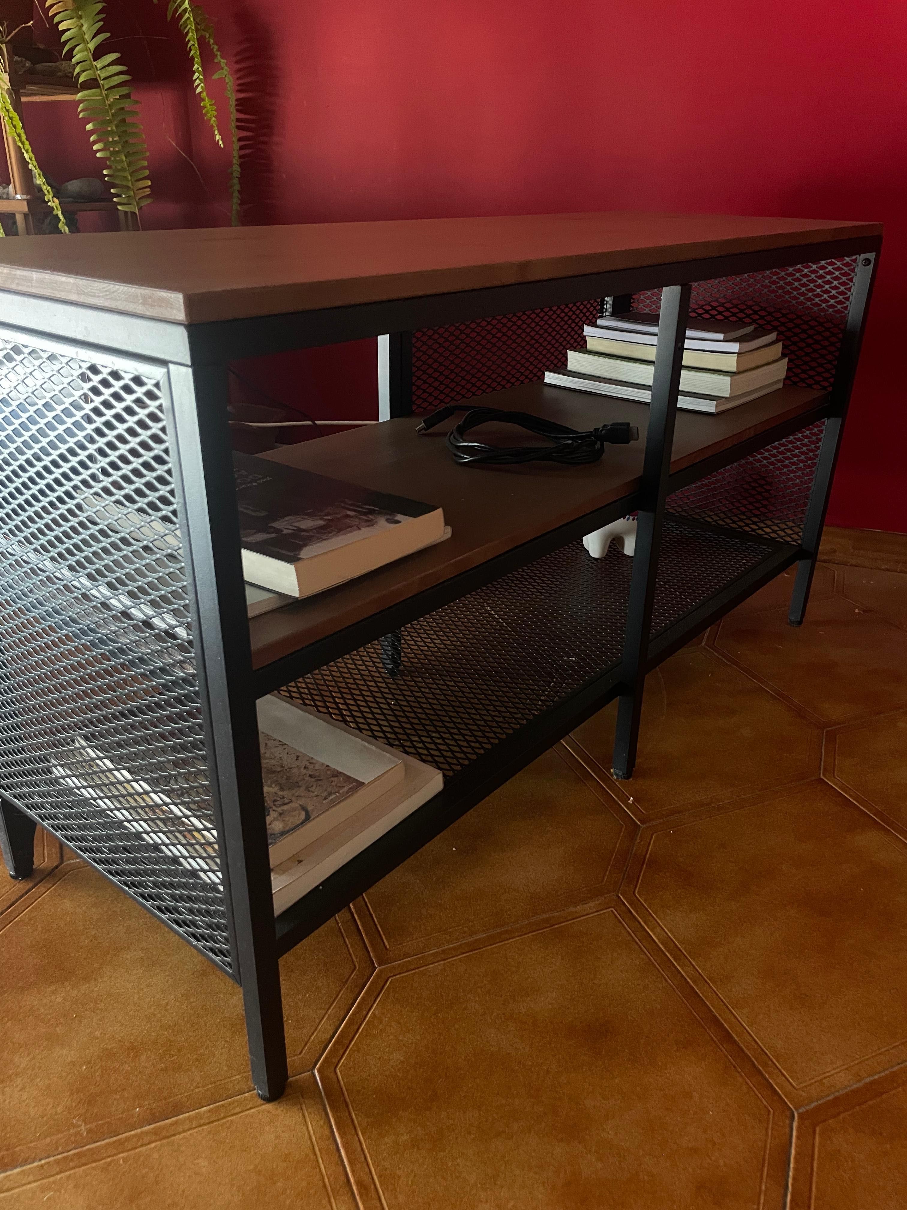 Móvel de TV  IKEA - perfeitas condições