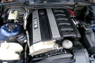 Мотор BMW m50b25