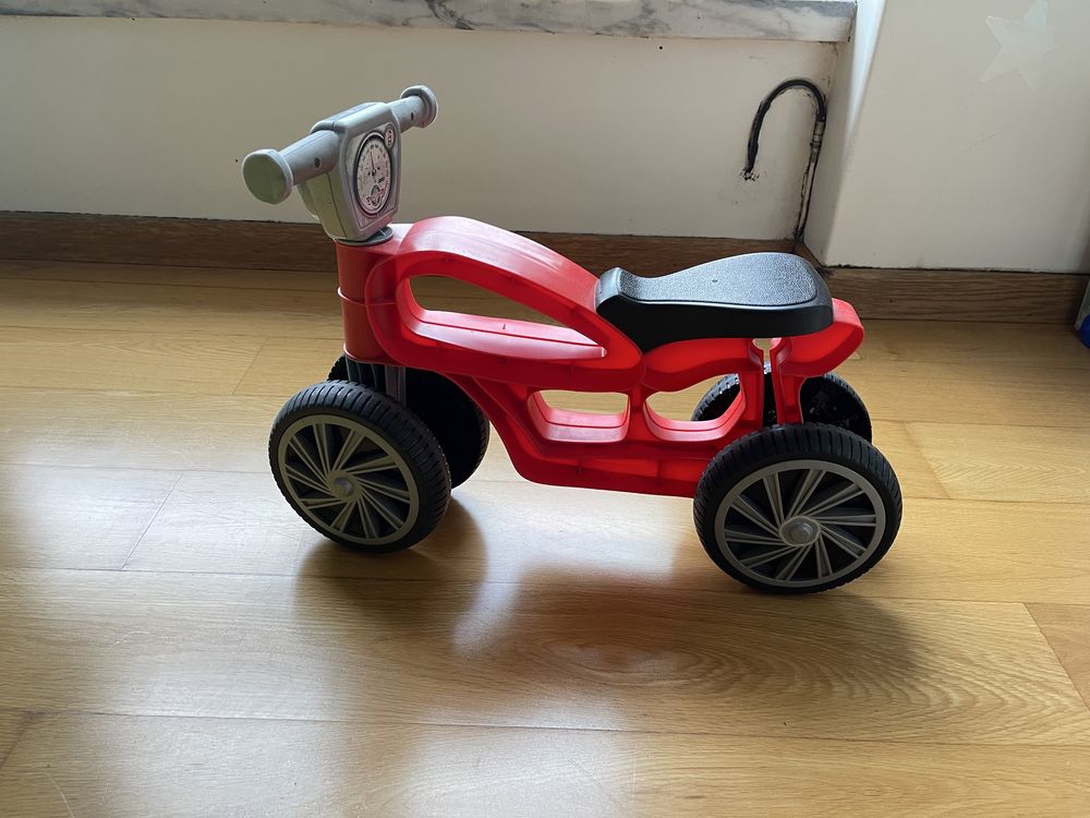 Vendo Triciclo Criança