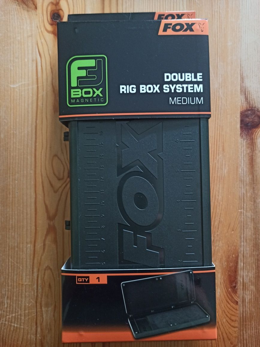 Pudełko FOX Magnetic Double Rig Box System Medium czarny CBX078