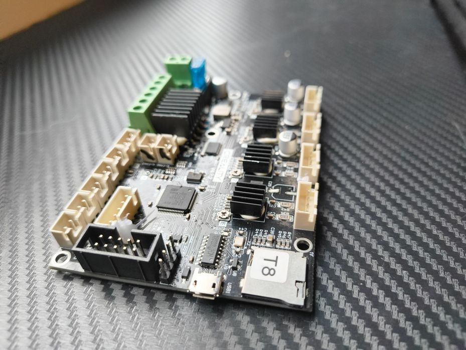 Uszkodzona płyta ender 3 V2 neo