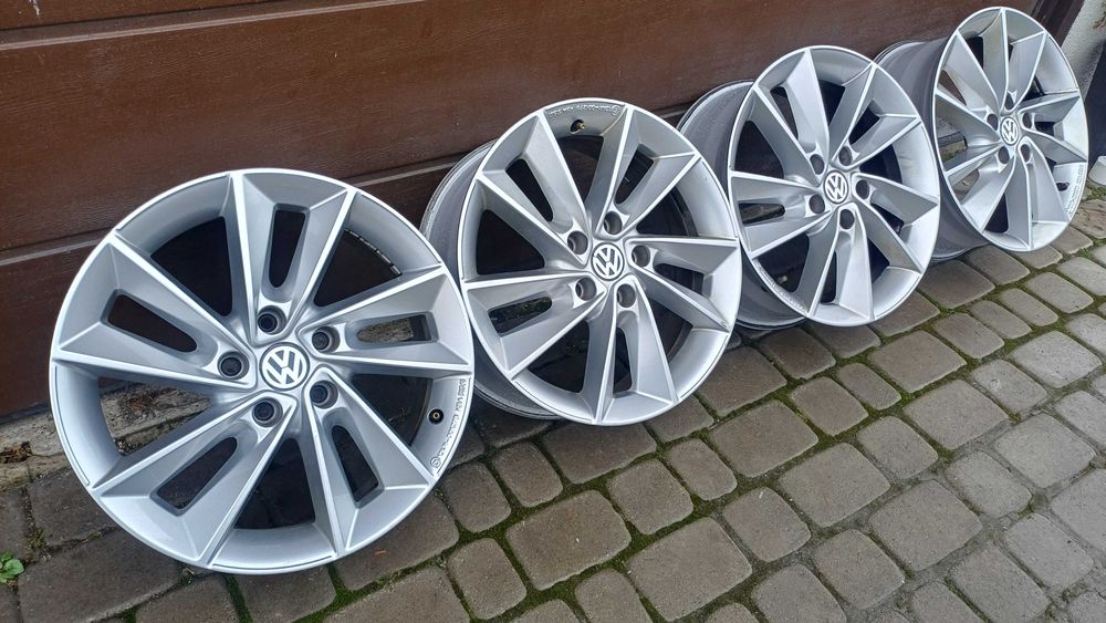17" alufelgi 5x112 golf jetta touran tiguan passat sharan CADDY eos T4