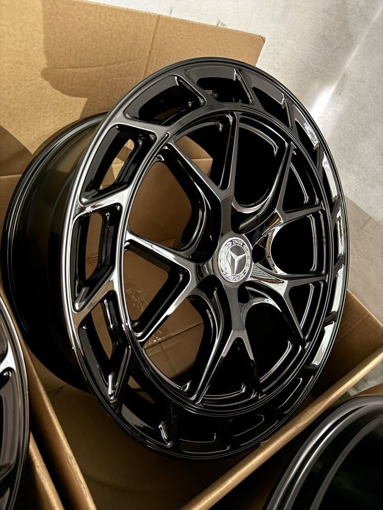 Alufelgi nowe Mercedes 19” 5x112 A B C E S Cla Clk Cls Gla Glc Slk