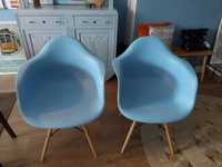 Cadeiras Charles Eames azuis