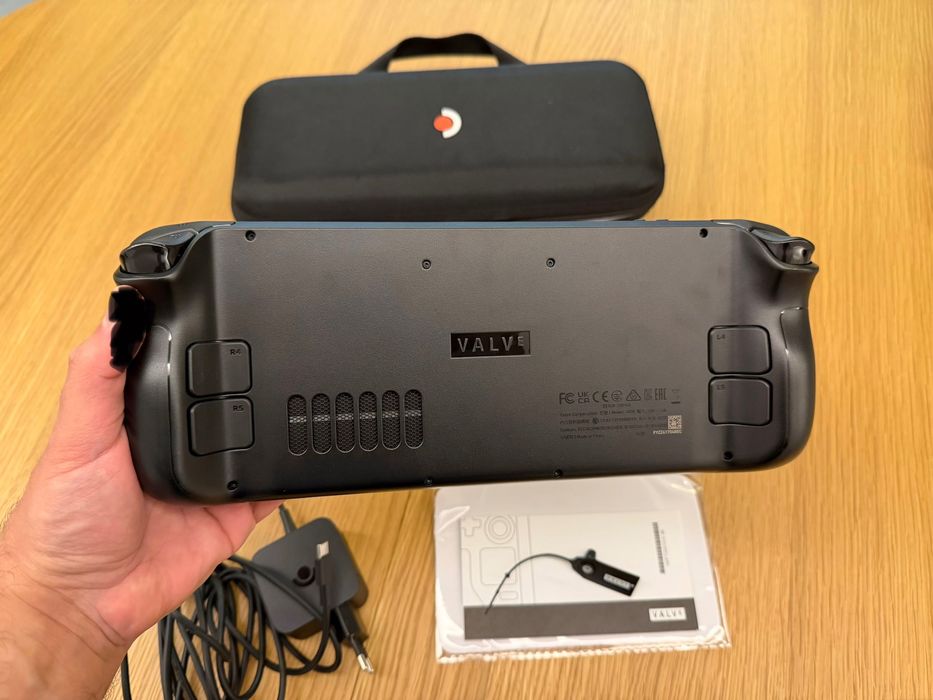 Steam Deck OLED 1TB com fatura + acessórios originais