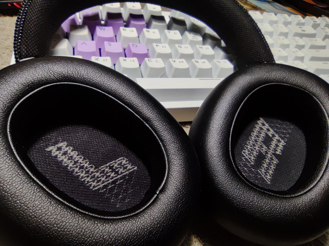 Навушники JBL LIVE 660NC