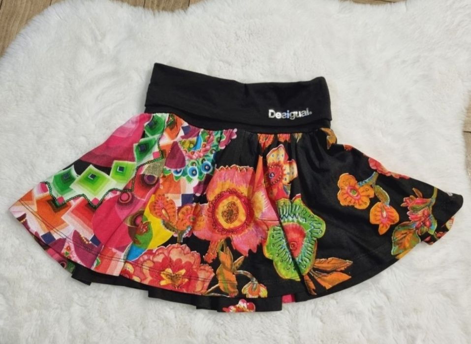 Desigual- spodnica 128 cm