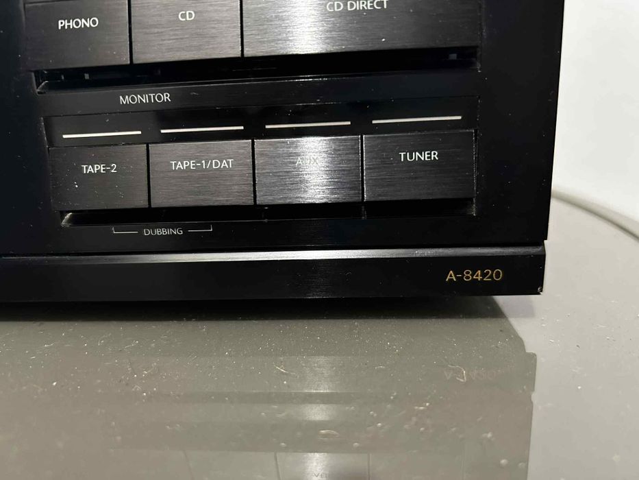 Onkyo A - 8420 .