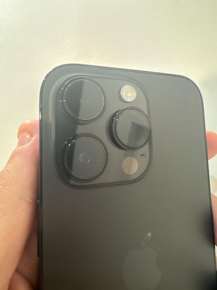 iPhone 14 Pro 100% bateria c/garantia Apple