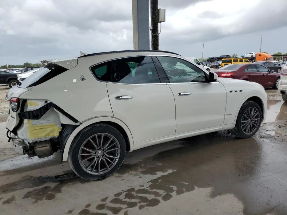 Maserati Levante 2021 MASERATI LEVANTE S SPORT /Automat/Niski Przebieg/