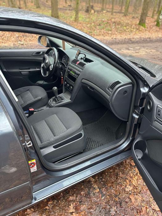 Продам Шкоду  Октавію