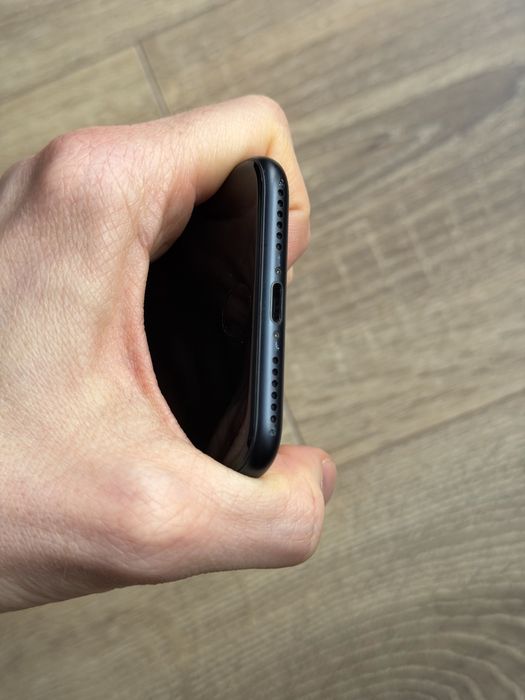 АКБ 100% Гарний Apple iPhone SE 3 64 2022 Midnight Neverlock