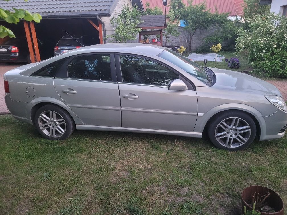 Sprzedam Opel Vectra C  2007r.1.9 cdti 120km