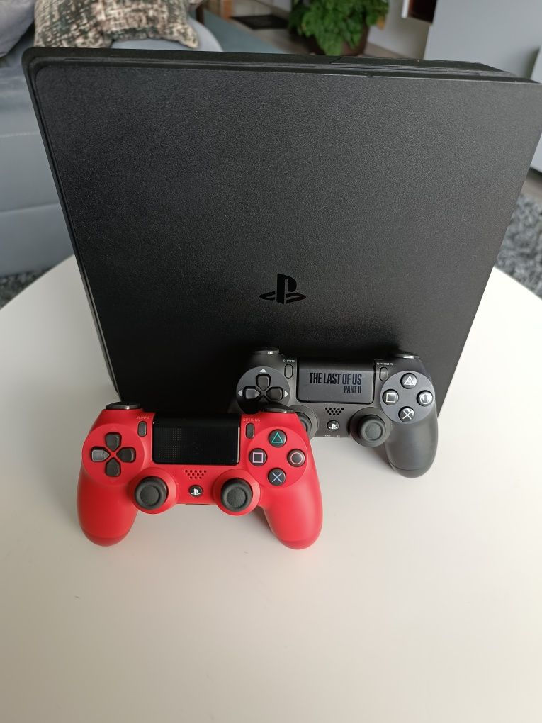 Ps4 com comando exclusivo