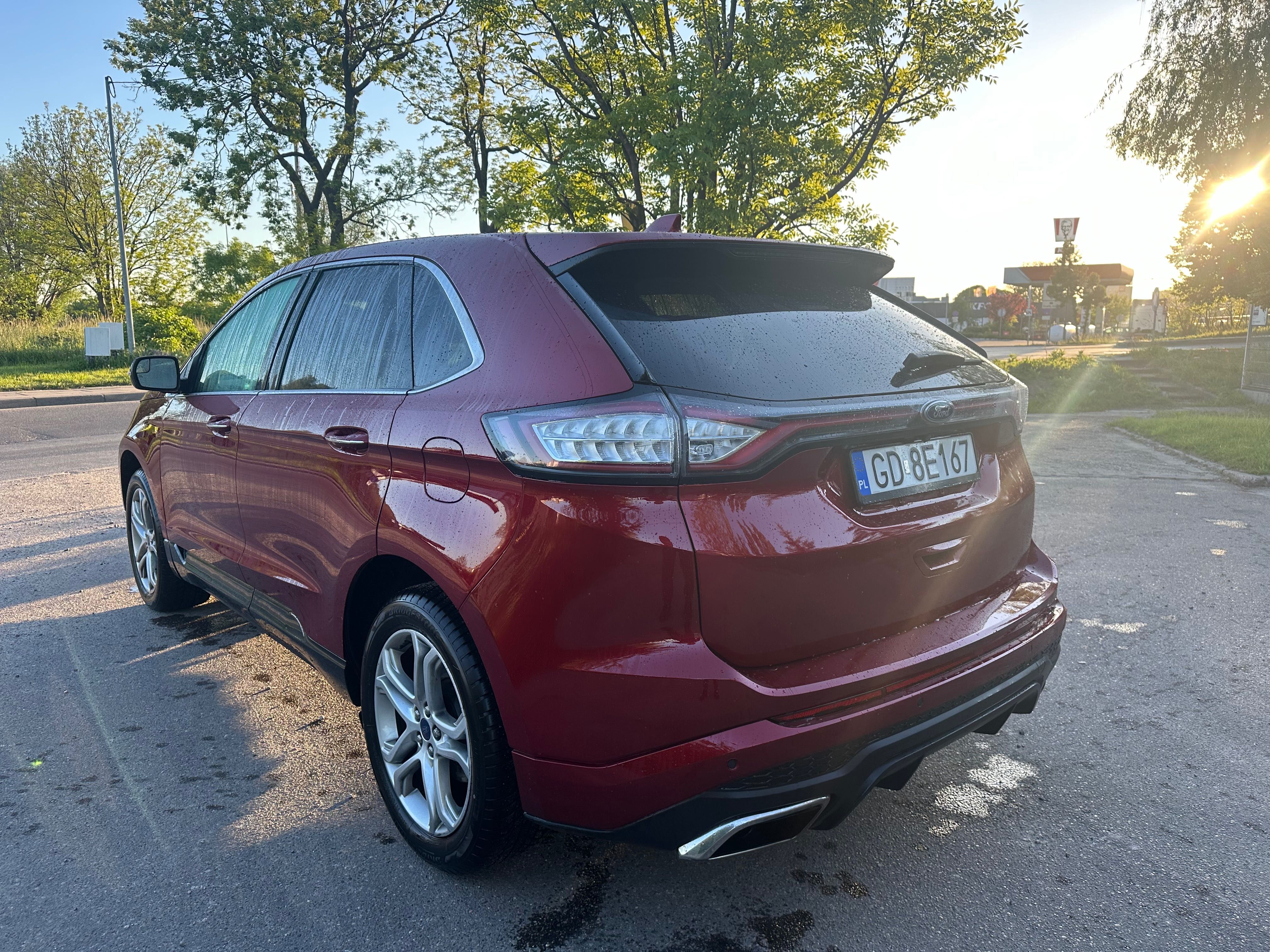 Ford edge titanium