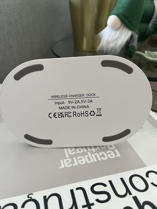 Estação de carregamento wireless 3 em 1 (telemóvel, relógio, fones)