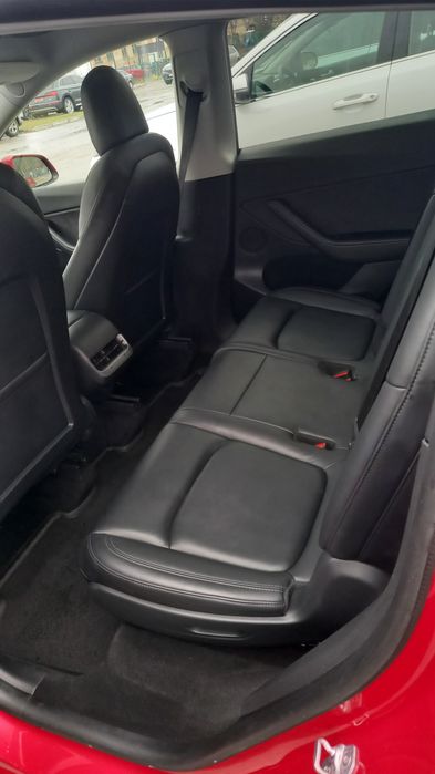 Tesla Model Y 2021, Dual motor, 82kW