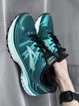 Кросівки жіночі бігові Brooks vapor 4 39 р