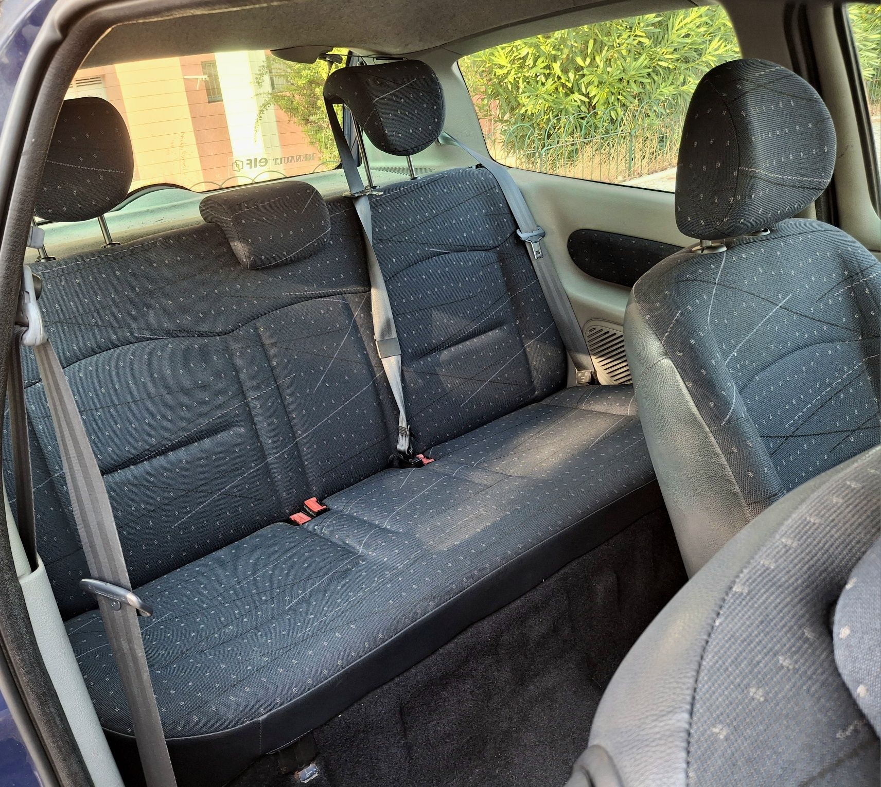 Renault Clio 1.2i 16v com GPL 5Lug