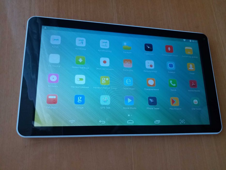 Планшет с SIM 10 дюймов Assistant AP-115G White Quad 3G