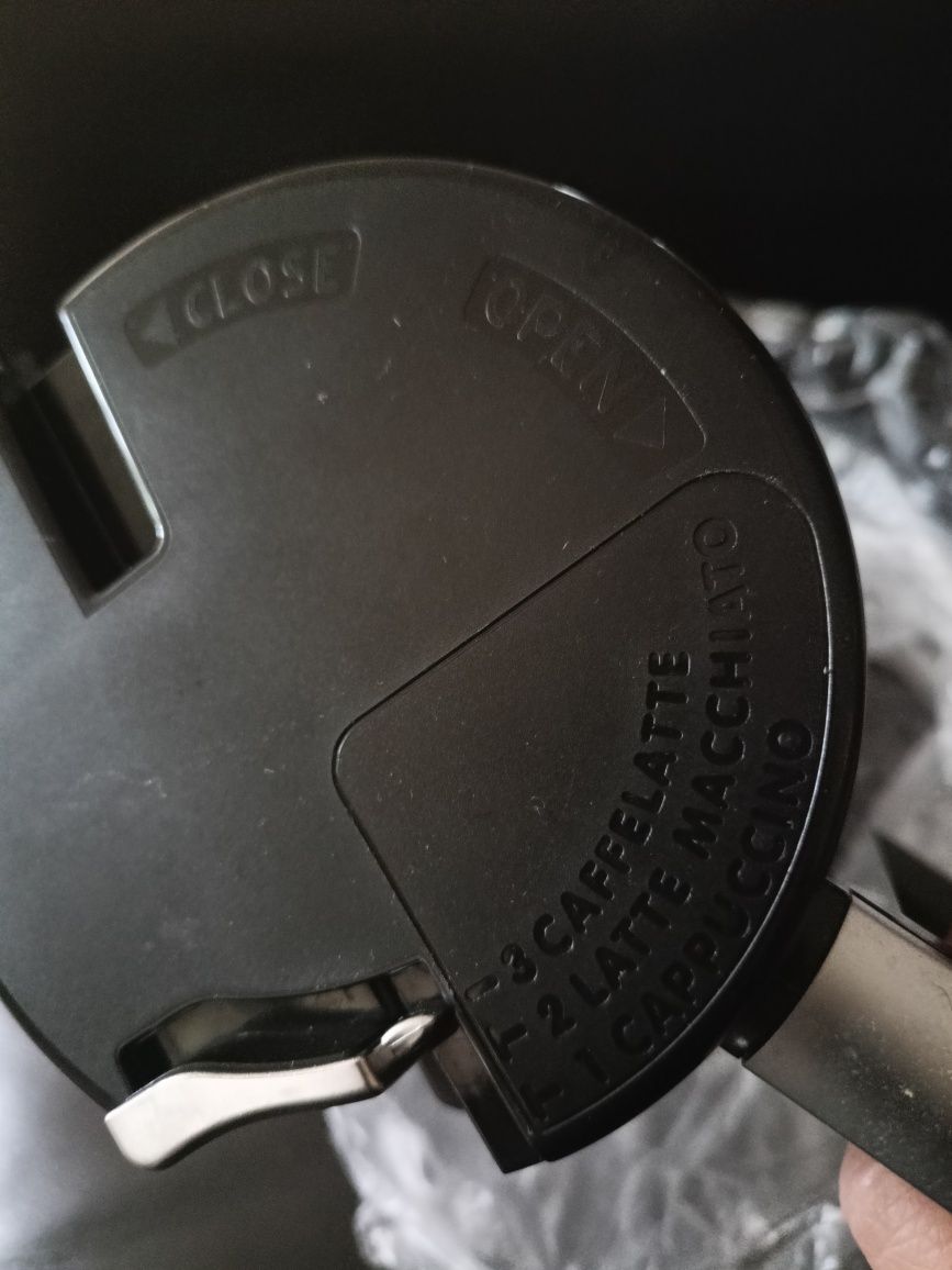 DeLonghi pojemnik na mleko DLSC007 okrągły
