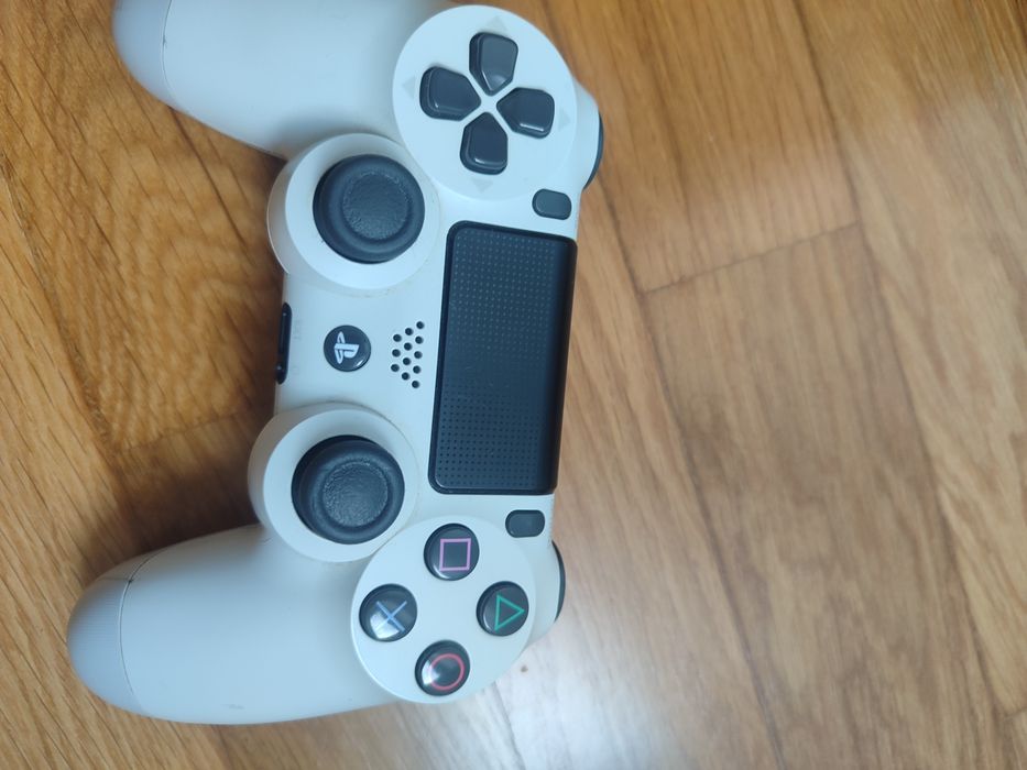 PlayStation 4 Slim 1 tb