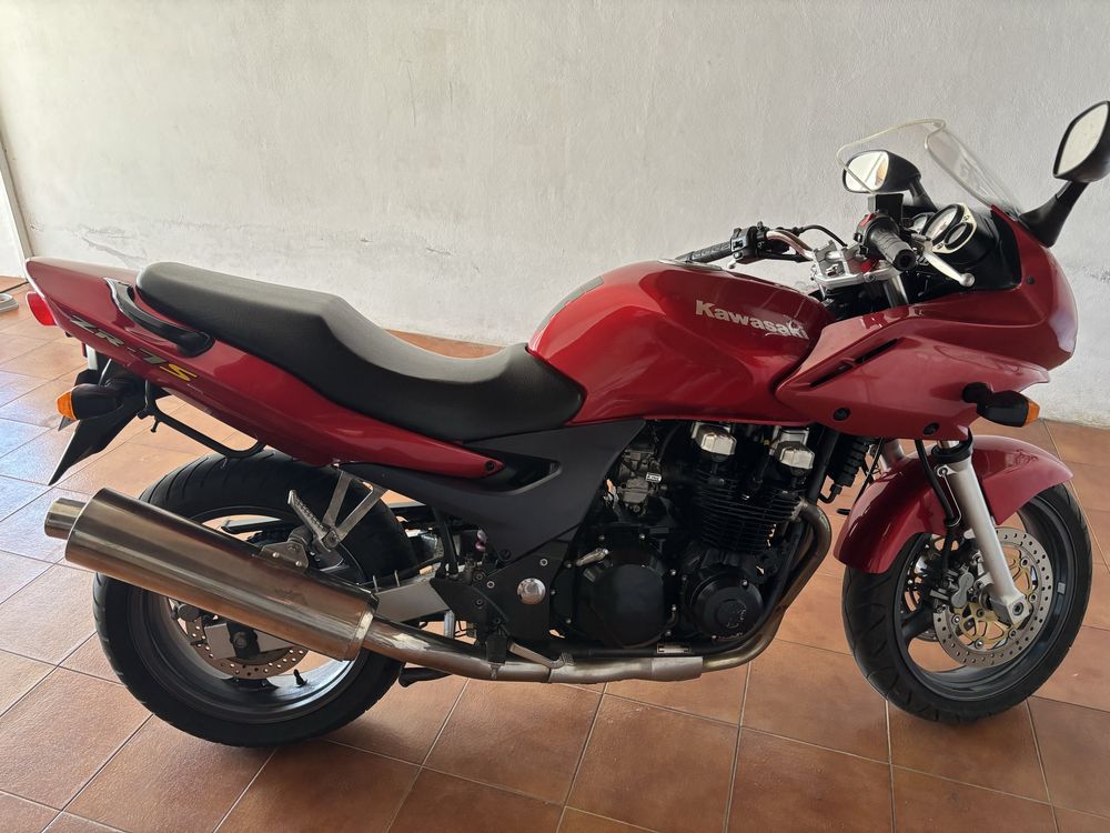 Kawasaki ZR 7S 2006