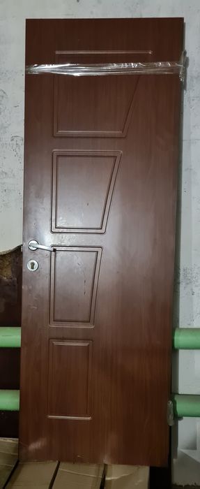 Двері міжкімнатні б/в
