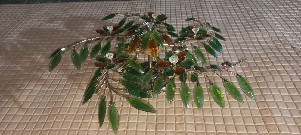 Люстра на 6 ламп, під ремонт,  чи як декор,  або на запчастини