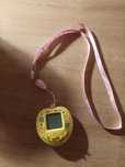 Тамагочи Keychain сердце Желтый