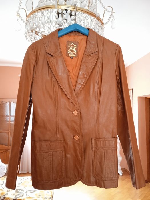 Продам жіночий шкіряний піджак