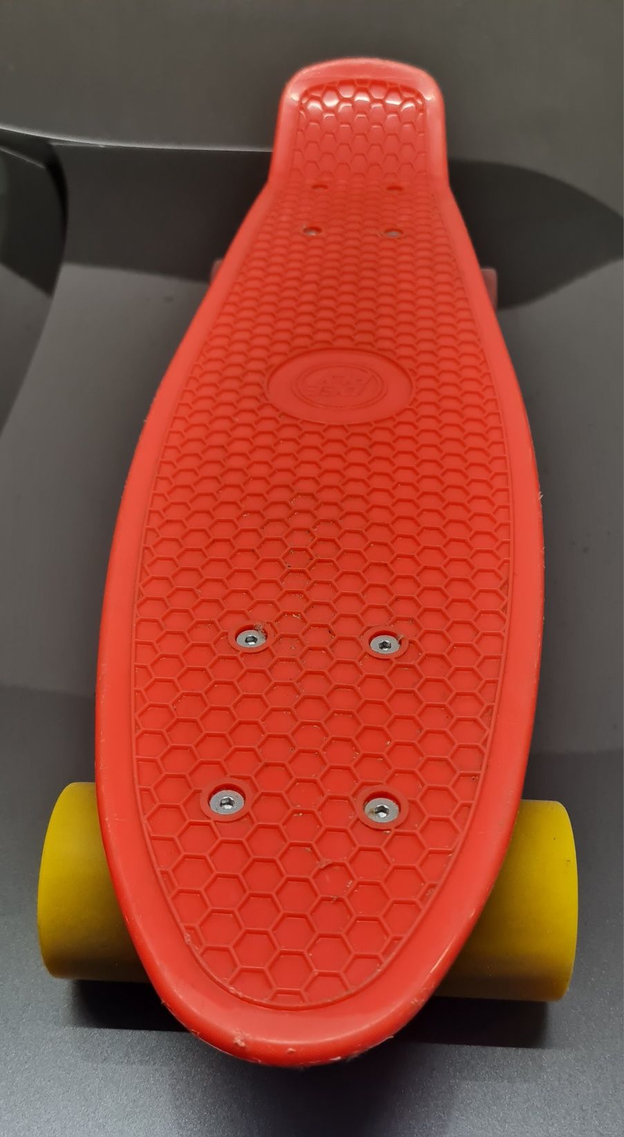 Mini Skate Deeply