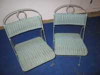 Cadeiras em liga de ferro e palhinha
