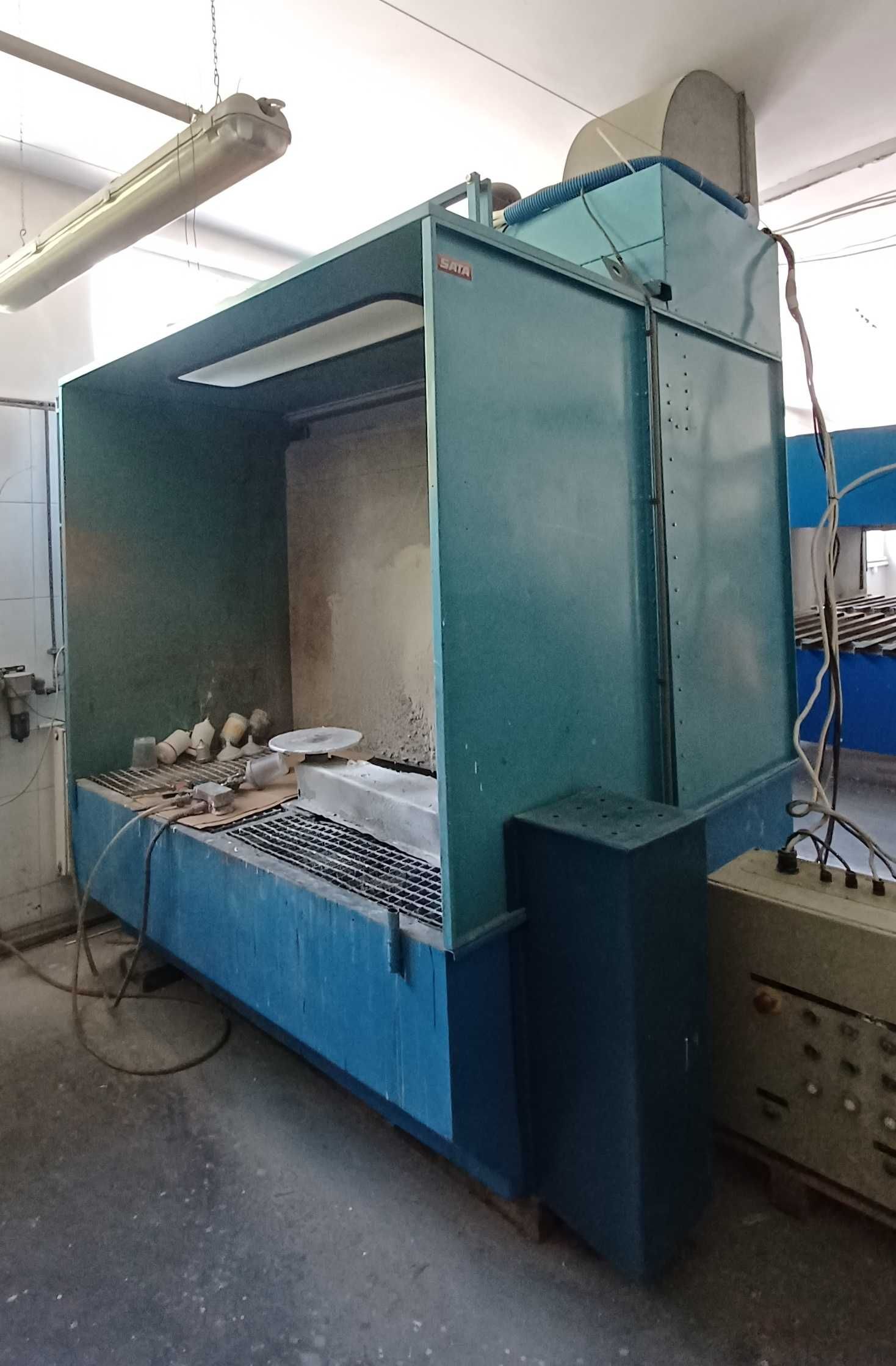kabina malarska produkcji polskiej z wyposażeniem