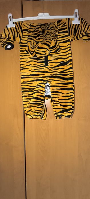 Pajacyk body tygrys ubranko 68 tygrysek