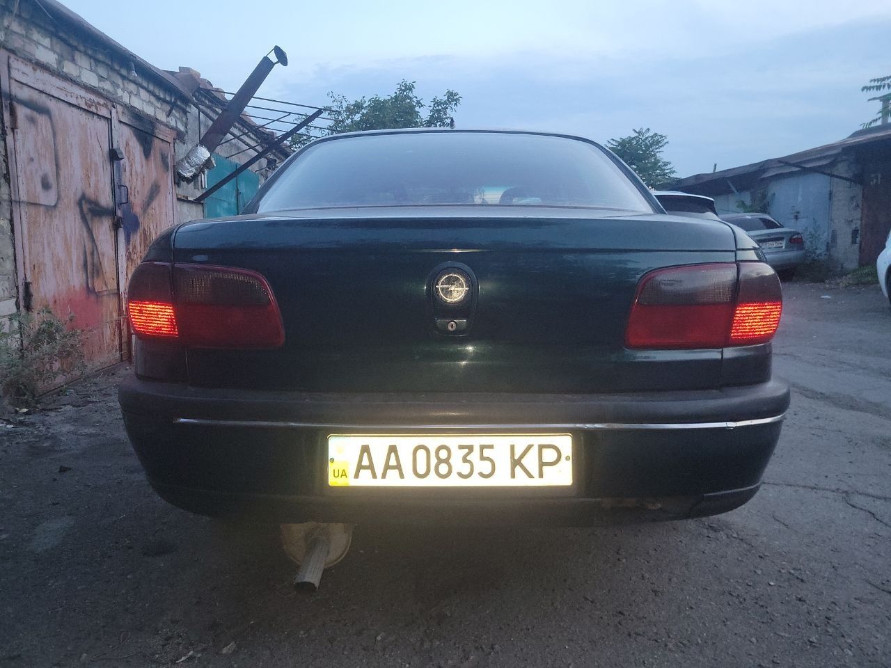 Обменяю 2 Авто на 1 Omega B и Primera