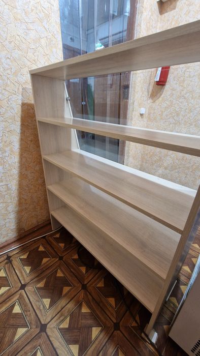 Торговельна полиця, самовивіз