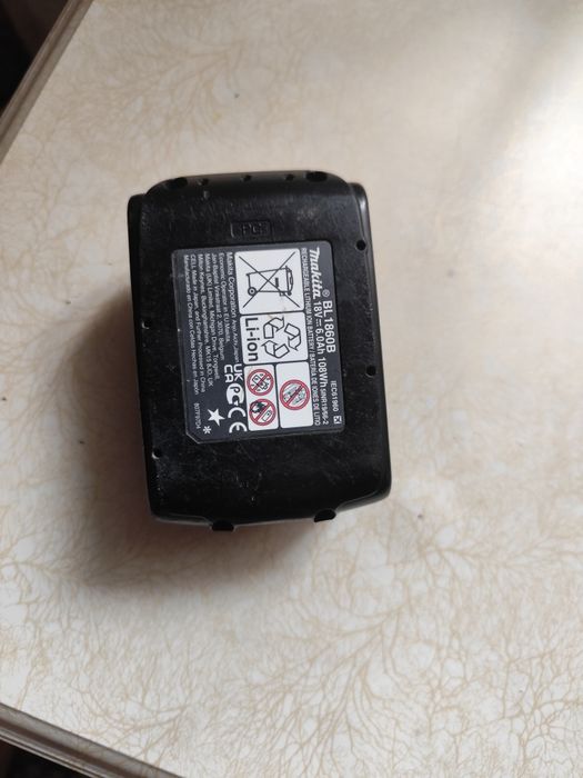 Продам батарею на 6а 18 в