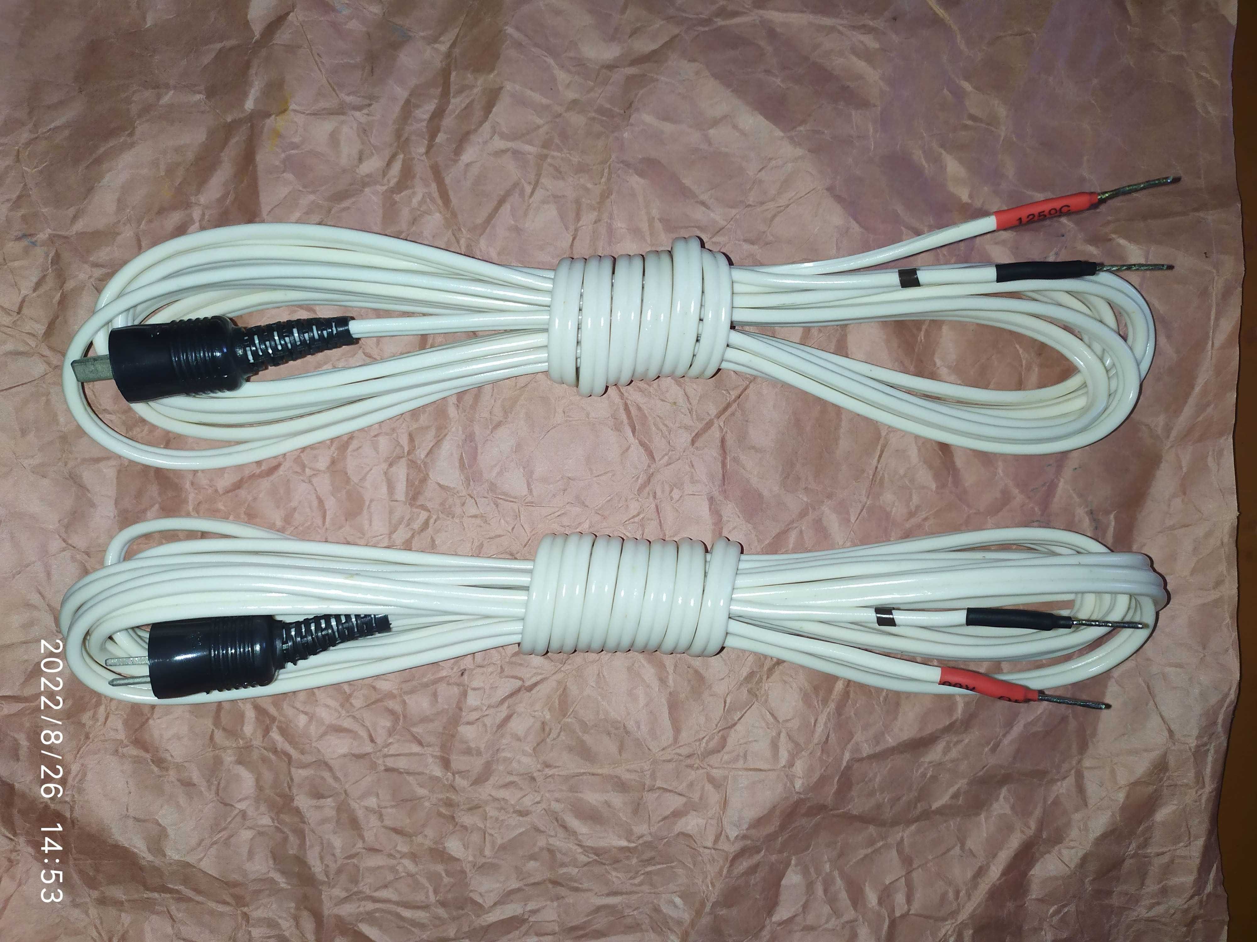 Новый акстический кабель со штекером точка -тире DIN41529 длина разная