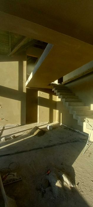 Tynki maszynowe, ocieplenie i zabudowa poddaszy.