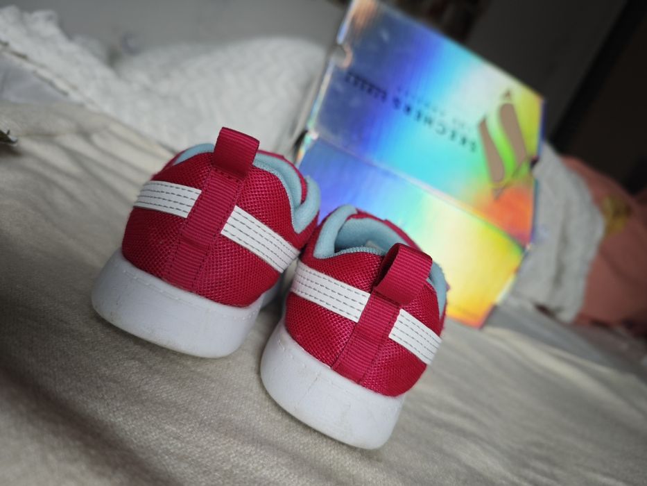 Adidasy dziewczęce PUMA,rozm. 25, używane