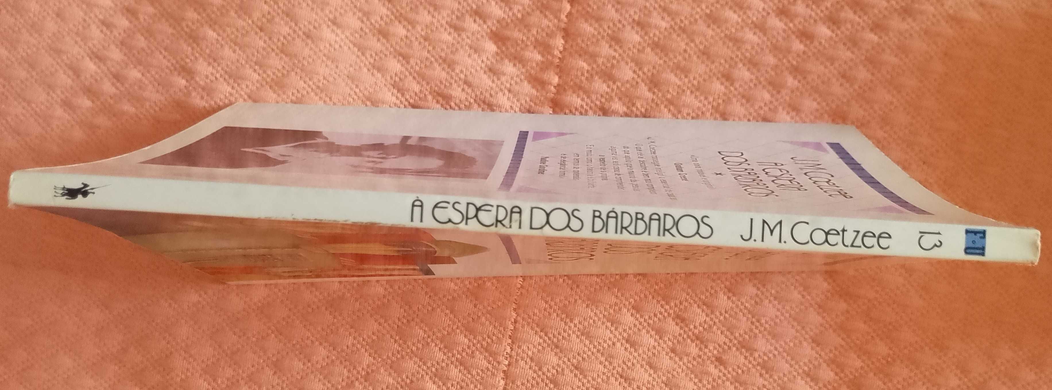 À espera dos Bárbaros, J. M. Coetzee