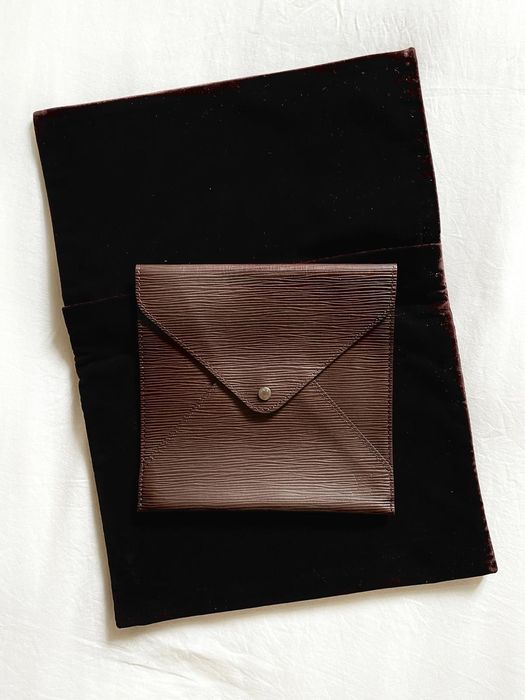 Clutch Louis Vuitton (bolsa)