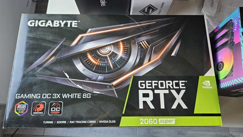 RTX 2060 SUPER Gigabyte Gaming OC white