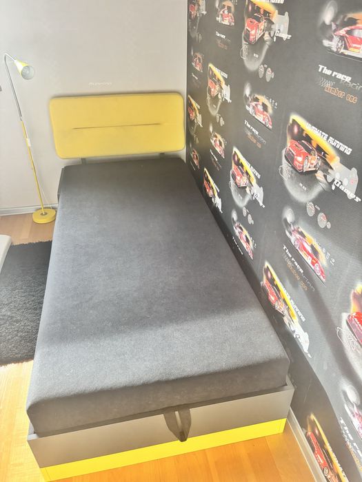 Łóżko dziecięce dla chłopca 90x200 z materacem