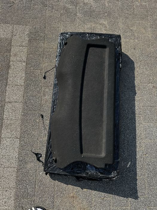 Półka bagażnika Ford Fiesta/Focus