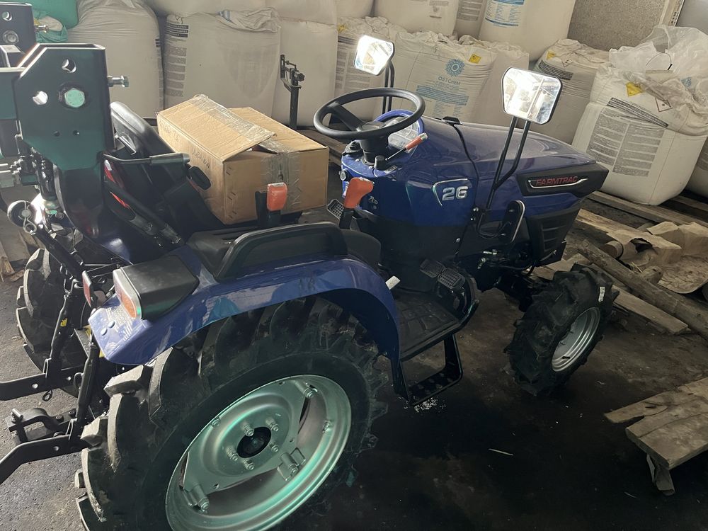 Трактор FARMTRAC 26 4WD