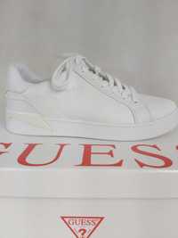 Nowe białe sneakersy GUESS monogram trampki 40