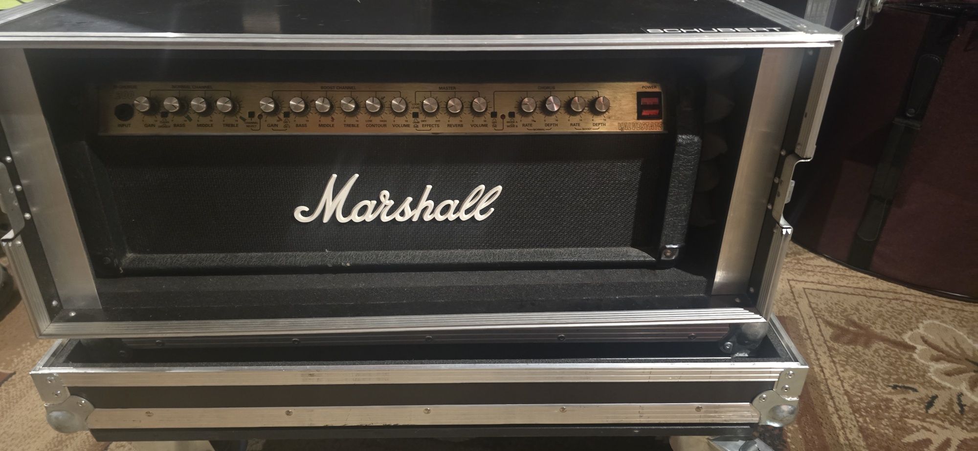 Marshall valvestate bi chorus 200 Flight Case